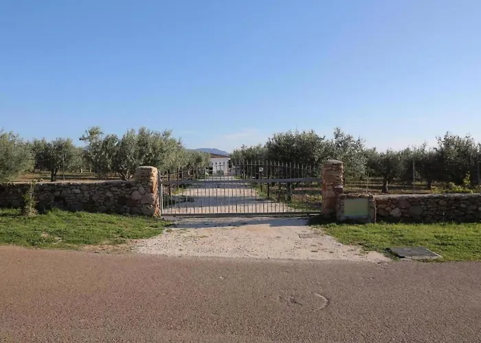 Apartman Con Piscina Piricone