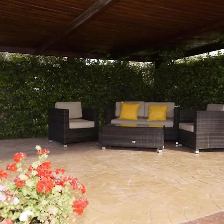 Apartment Con Piscina Piricone *